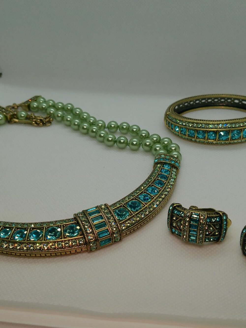 Heidi Daus "Every Day Elegance" Light Green w/Blue Crystals Necklace Set